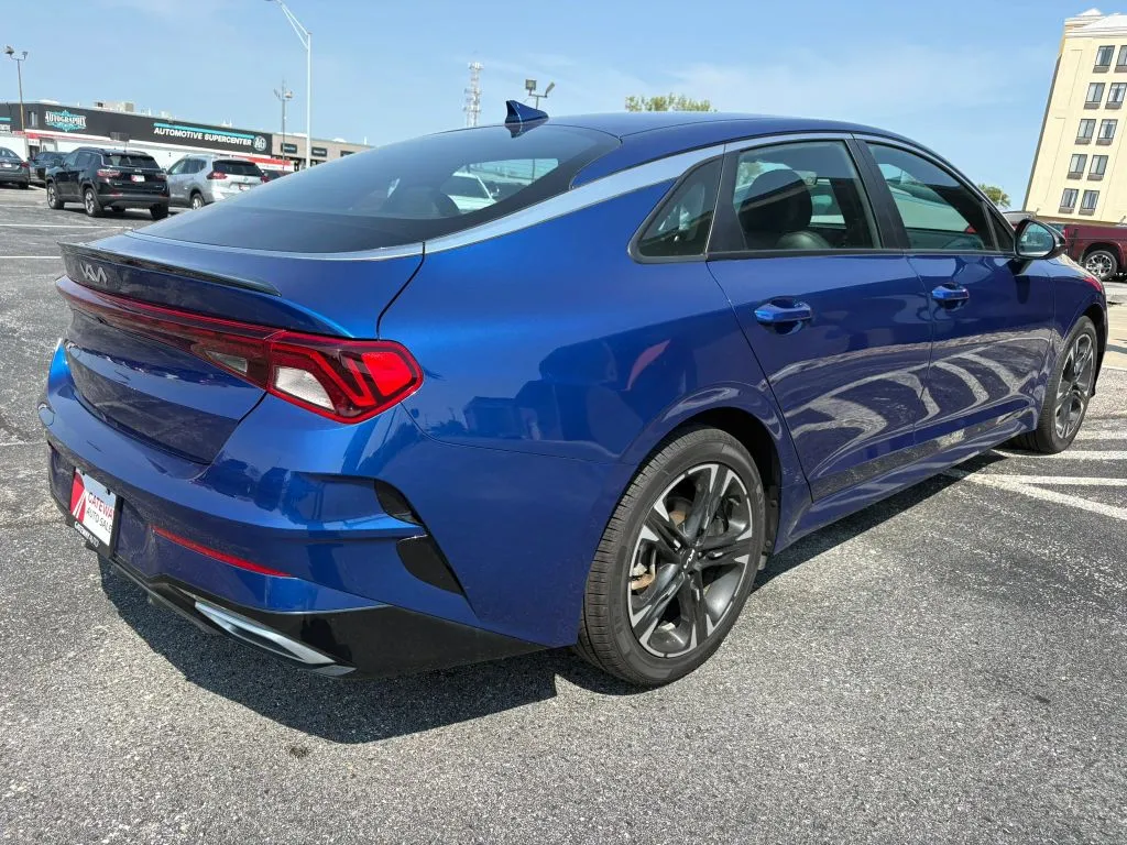 Kia K5 photo 5