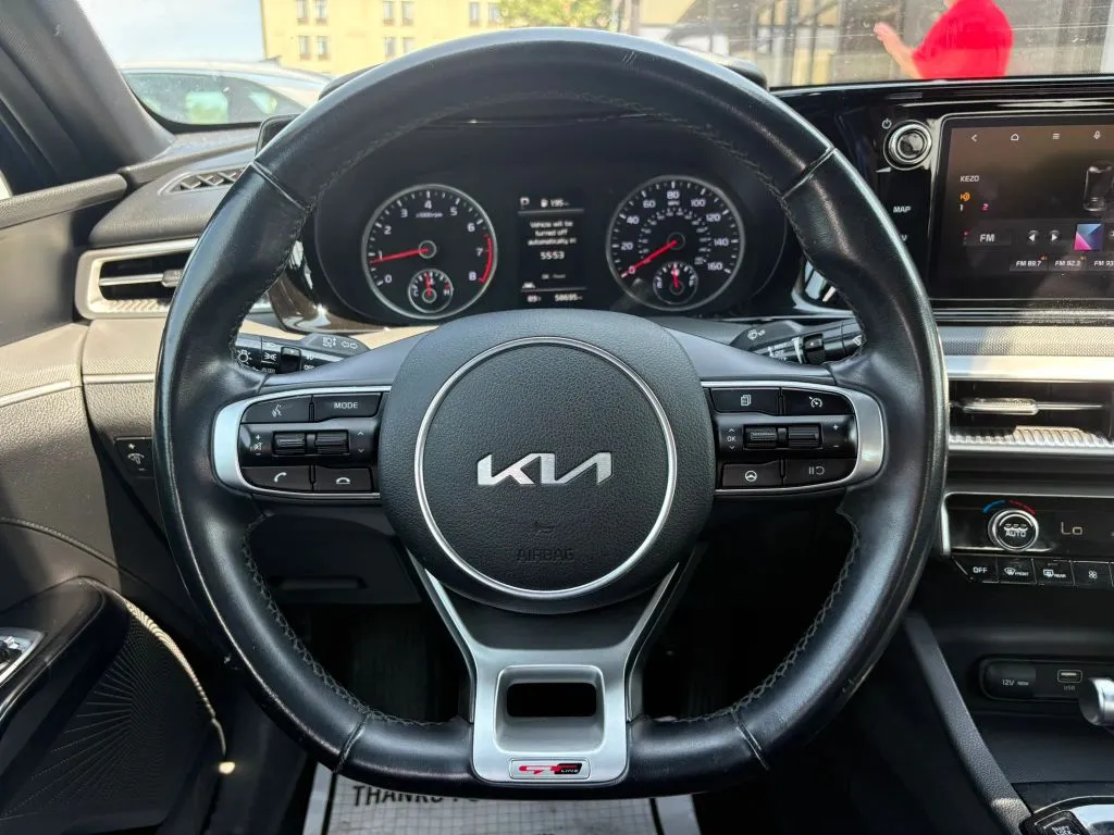 Kia K5 photo 14