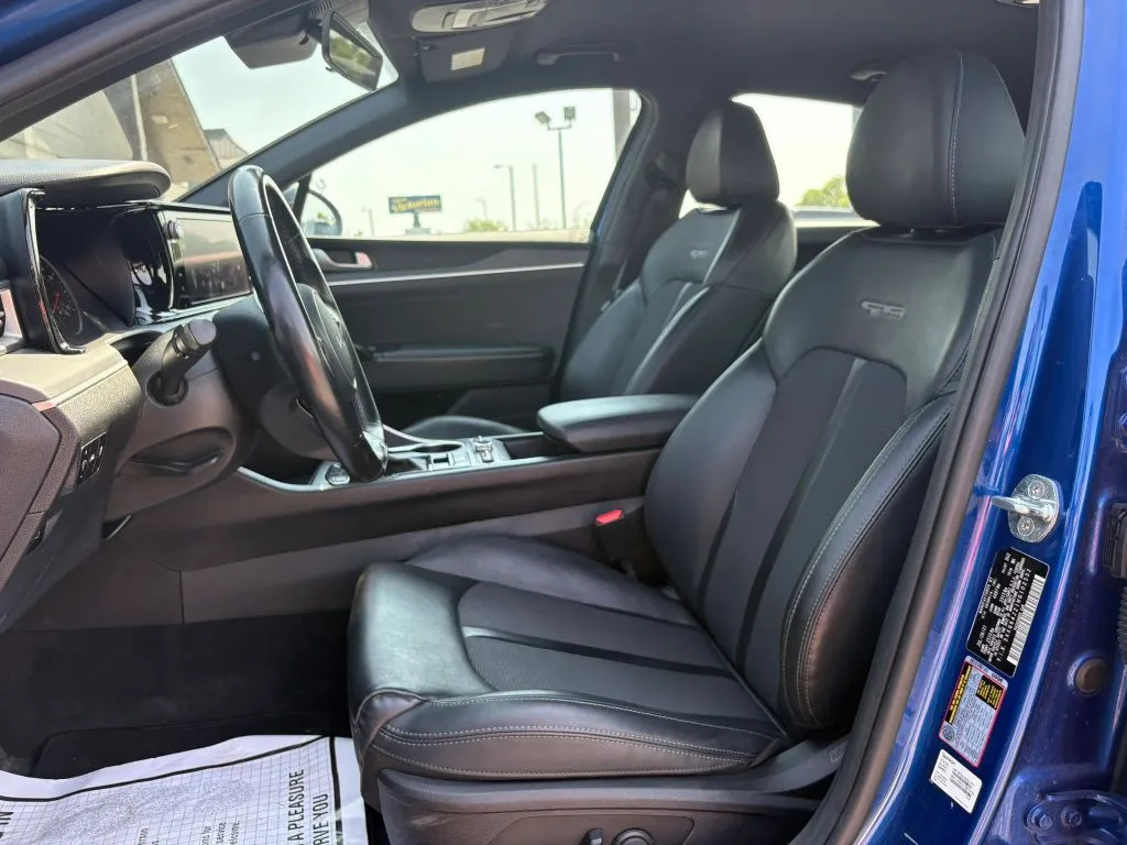 Kia K5 photo 20