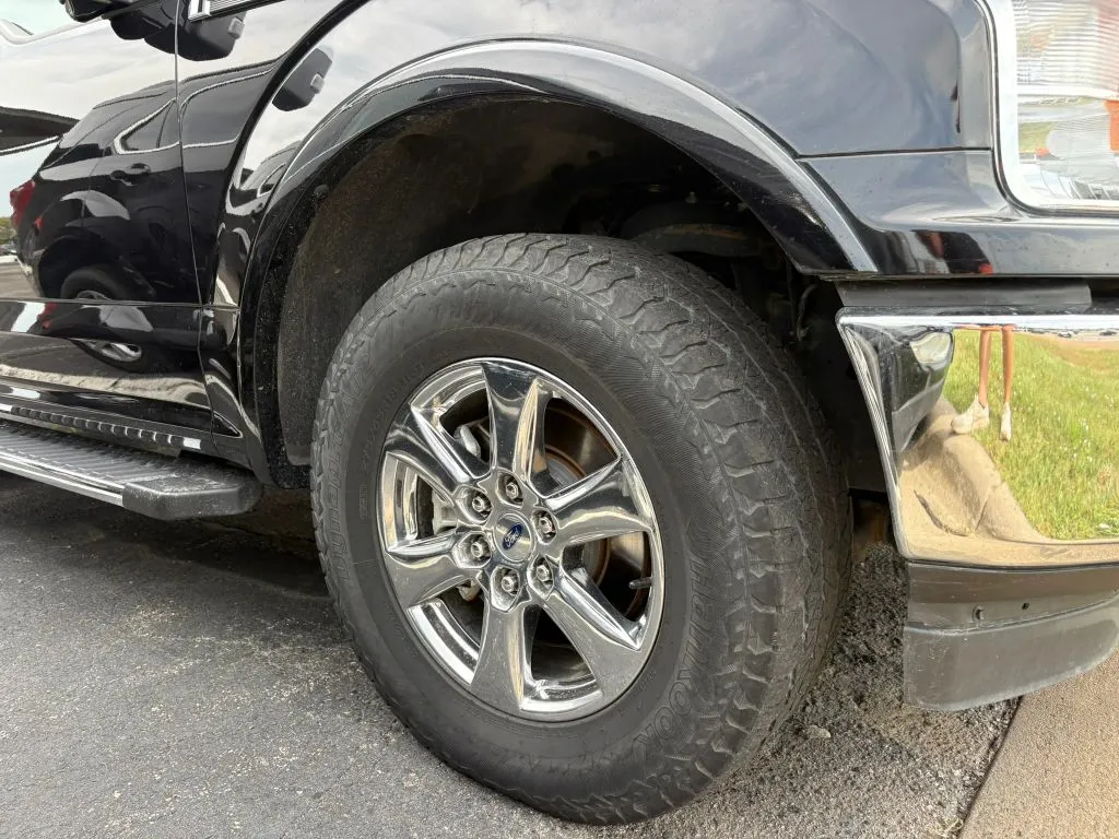 Ford F-150 photo 25
