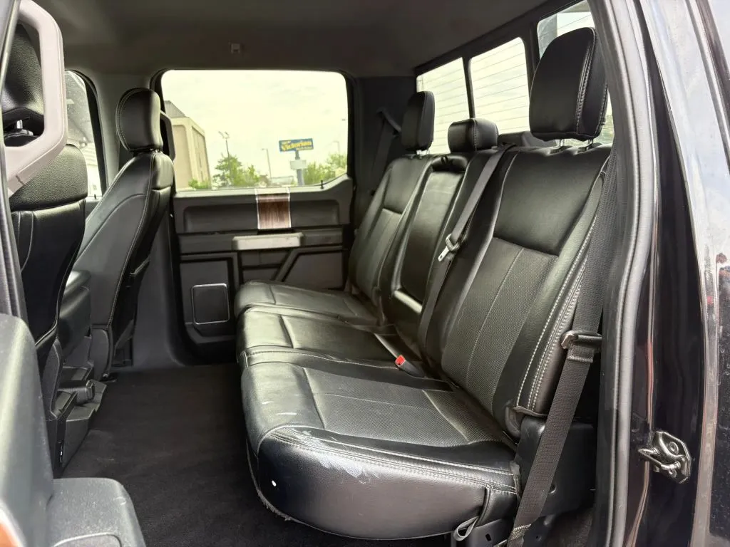 Ford F-150 photo 17