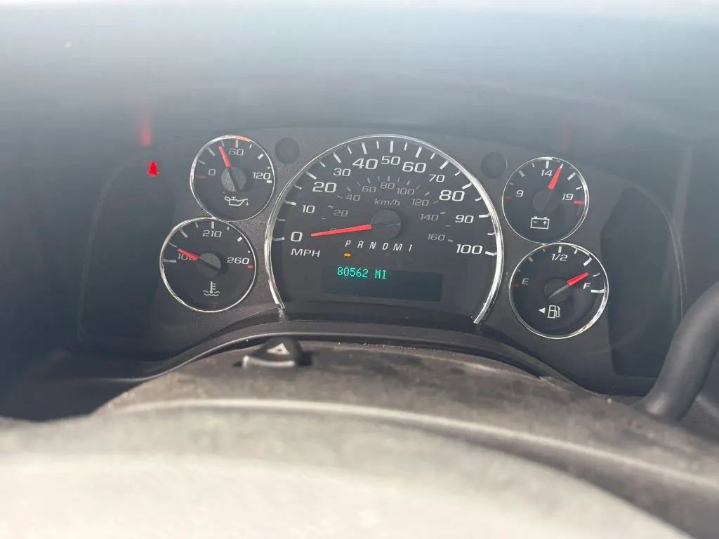 Chevrolet Express photo 12