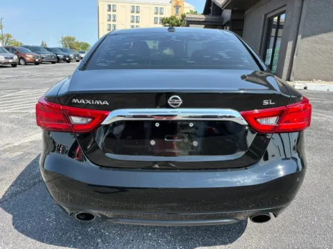 More photos of 2018 Nissan Maxima SL Sedan 4D at Gateway Auto Sales, NE