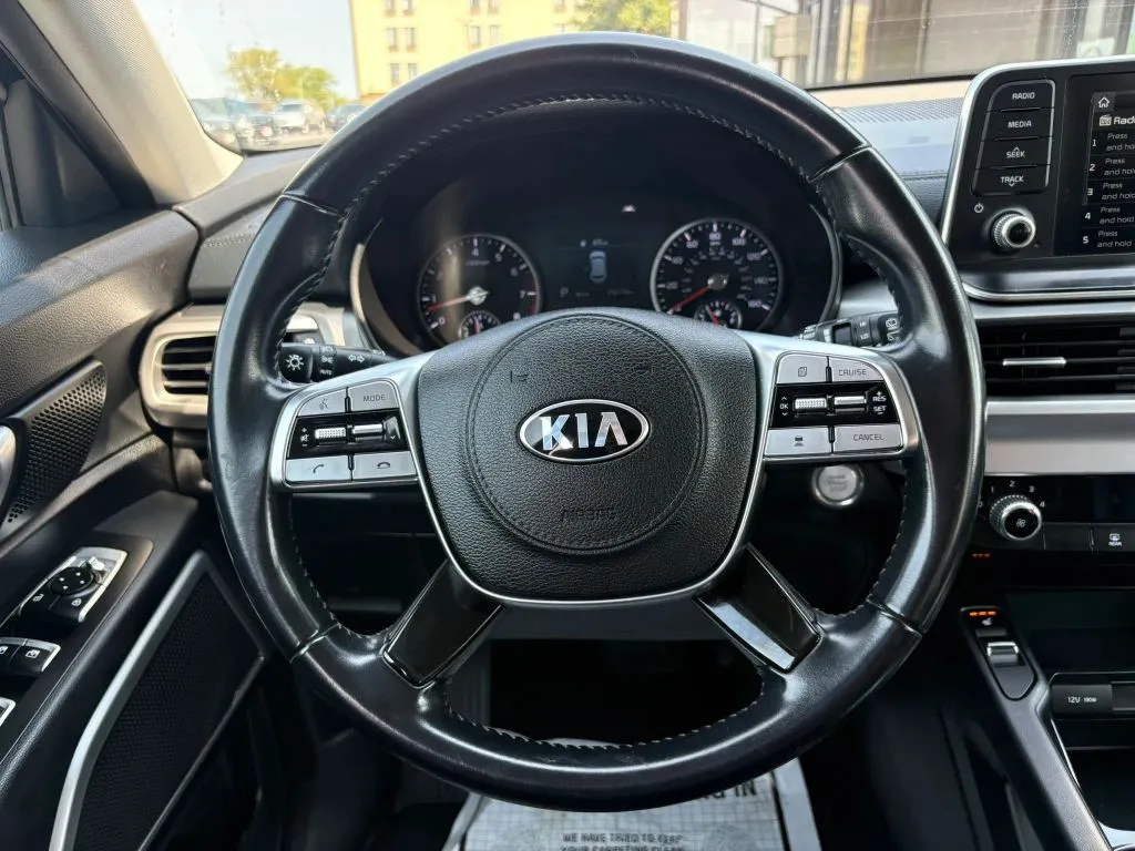 Kia Telluride photo 16