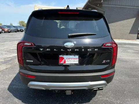 More photos of 2021 Kia Telluride S Sport Utility 4D at Gateway Auto Sales, NE
