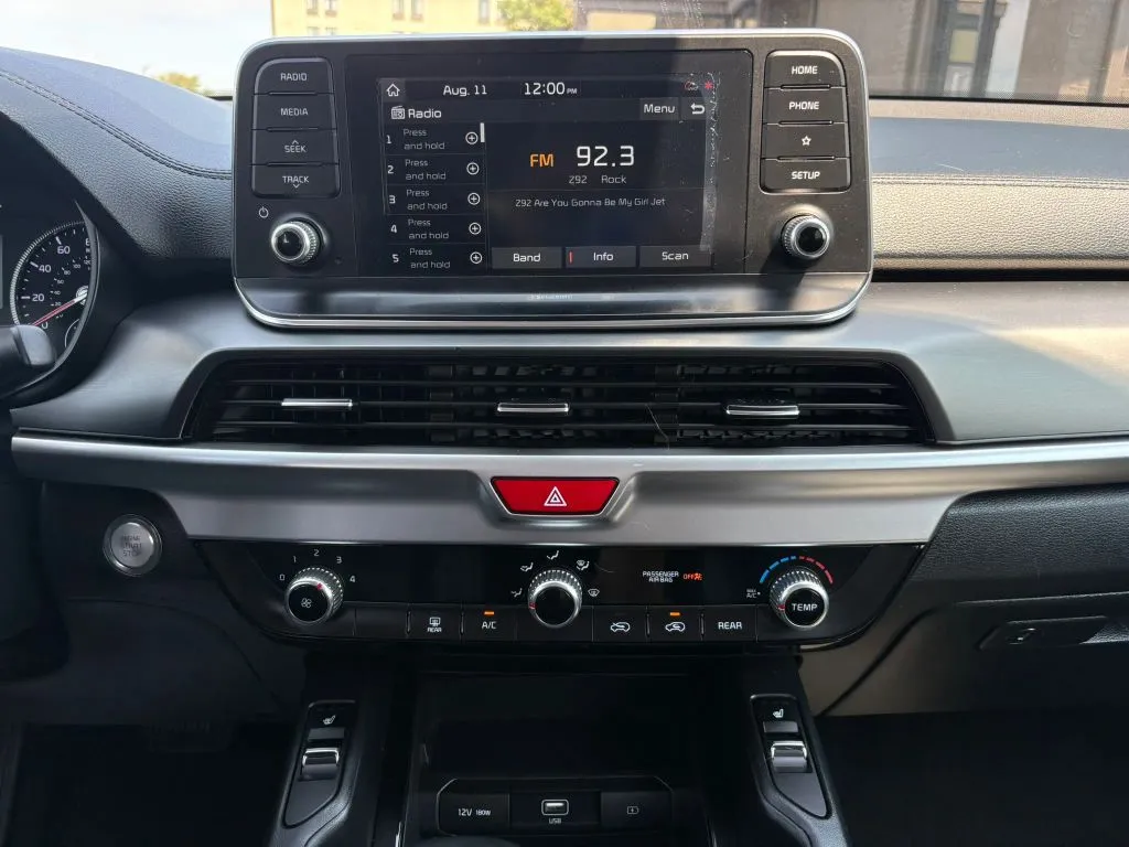 Kia Telluride photo 13