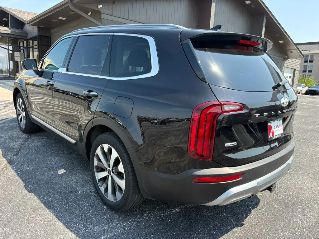 Kia Telluride photo 3