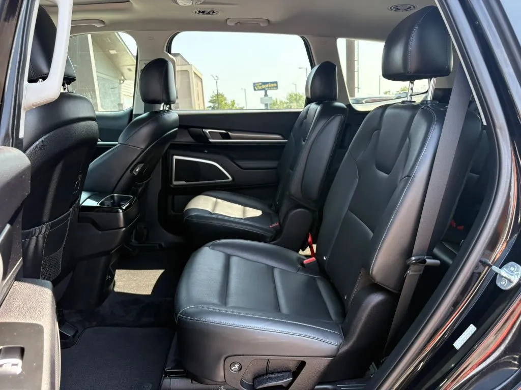 Kia Telluride photo 24