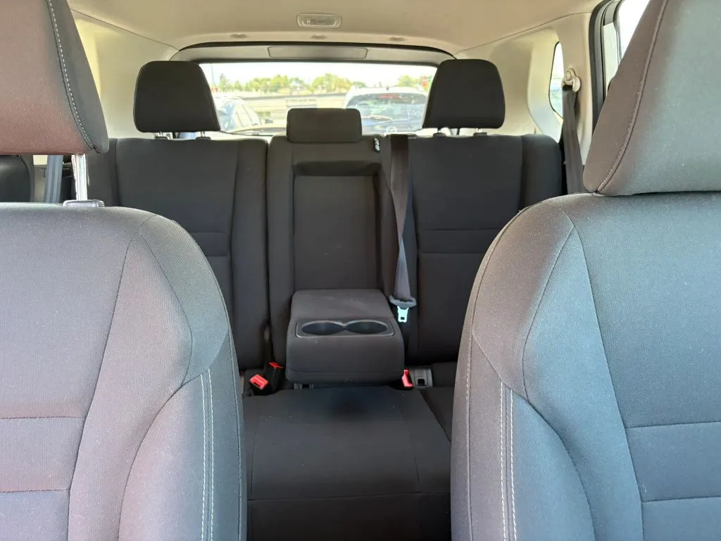 Nissan Rogue photo 16