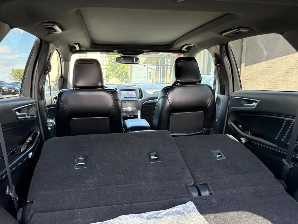 Ford Edge photo 23
