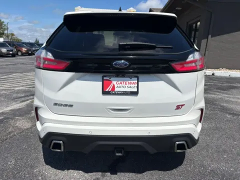 More photos of 2020 Ford Edge ST Sport Utility 4D at Gateway Auto Sales, NE