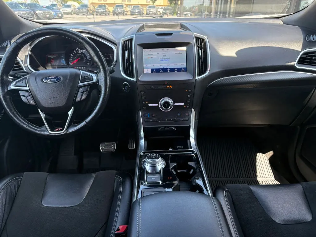 Ford Edge photo 13