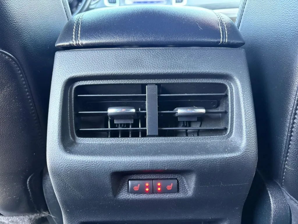Ford Edge photo 19