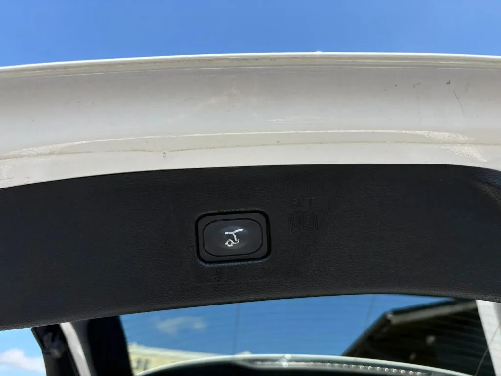 Ford Edge photo 11