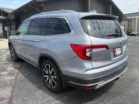 Another view of 2019 Honda Pilot Elite Sport Utility 4D for sale in Omaha, NE at Gateway Auto Sales