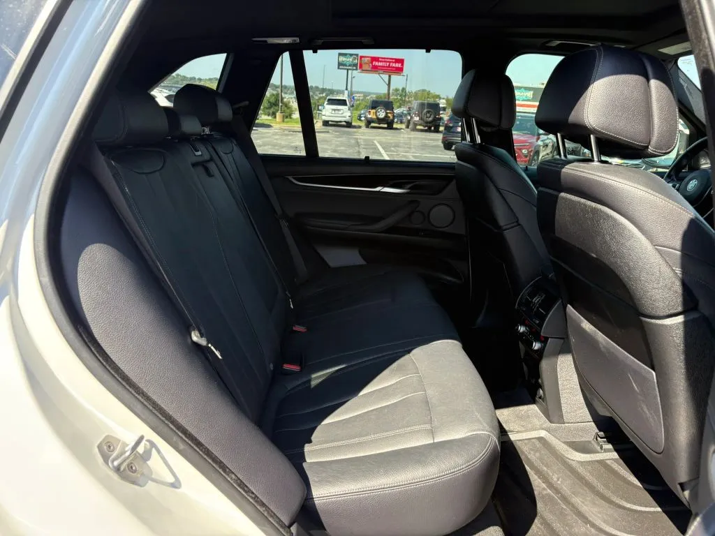 BMW X5 photo 21