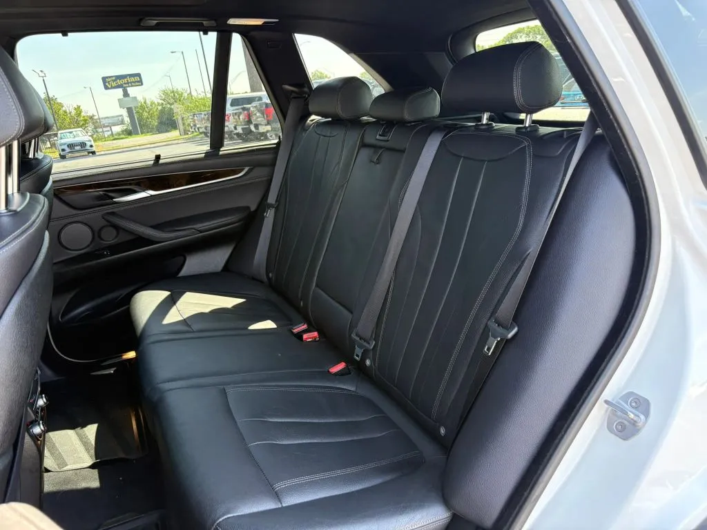 BMW X5 photo 22