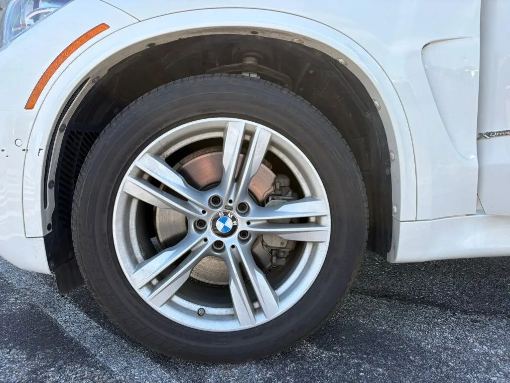 BMW X5 photo 28