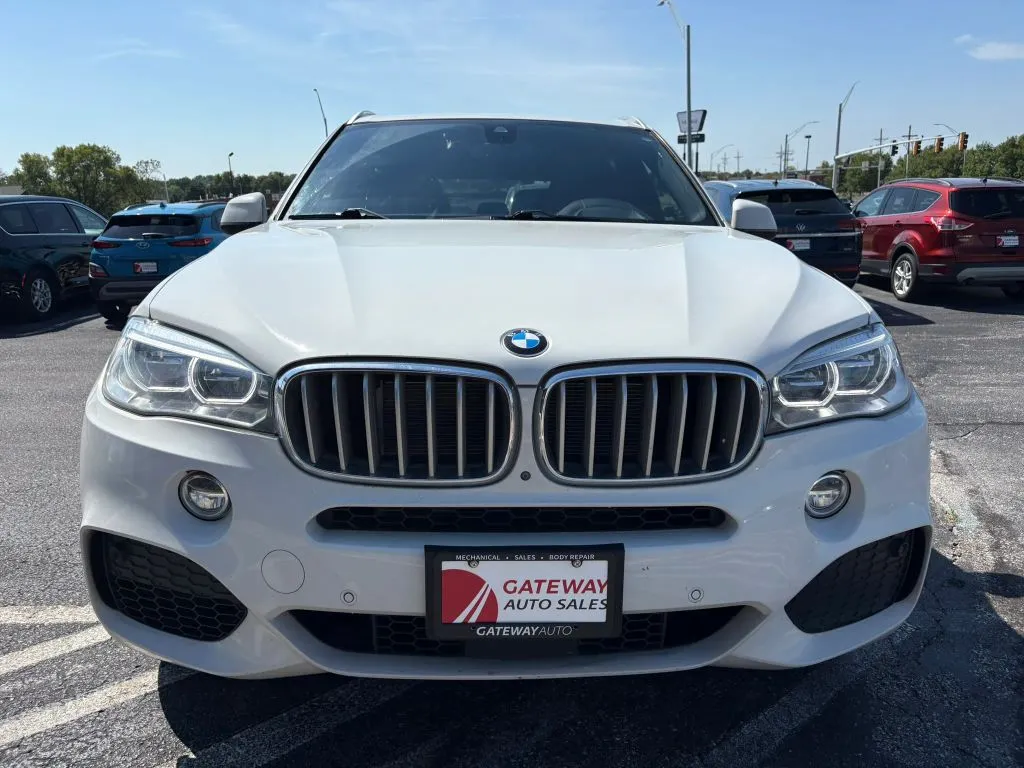BMW X5 photo 8