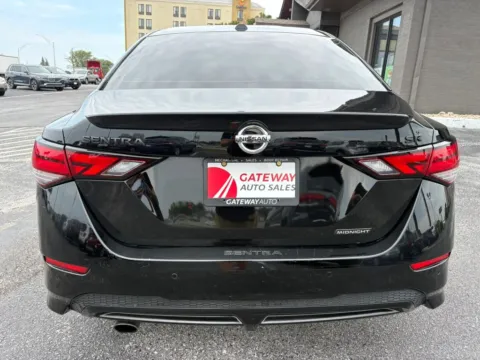 More photos of 2022 Nissan Sentra SR Sedan 4D at Gateway Auto Sales, NE
