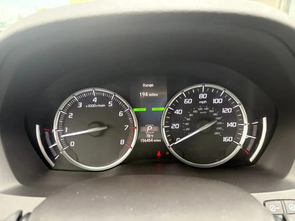 Acura MDX photo 17