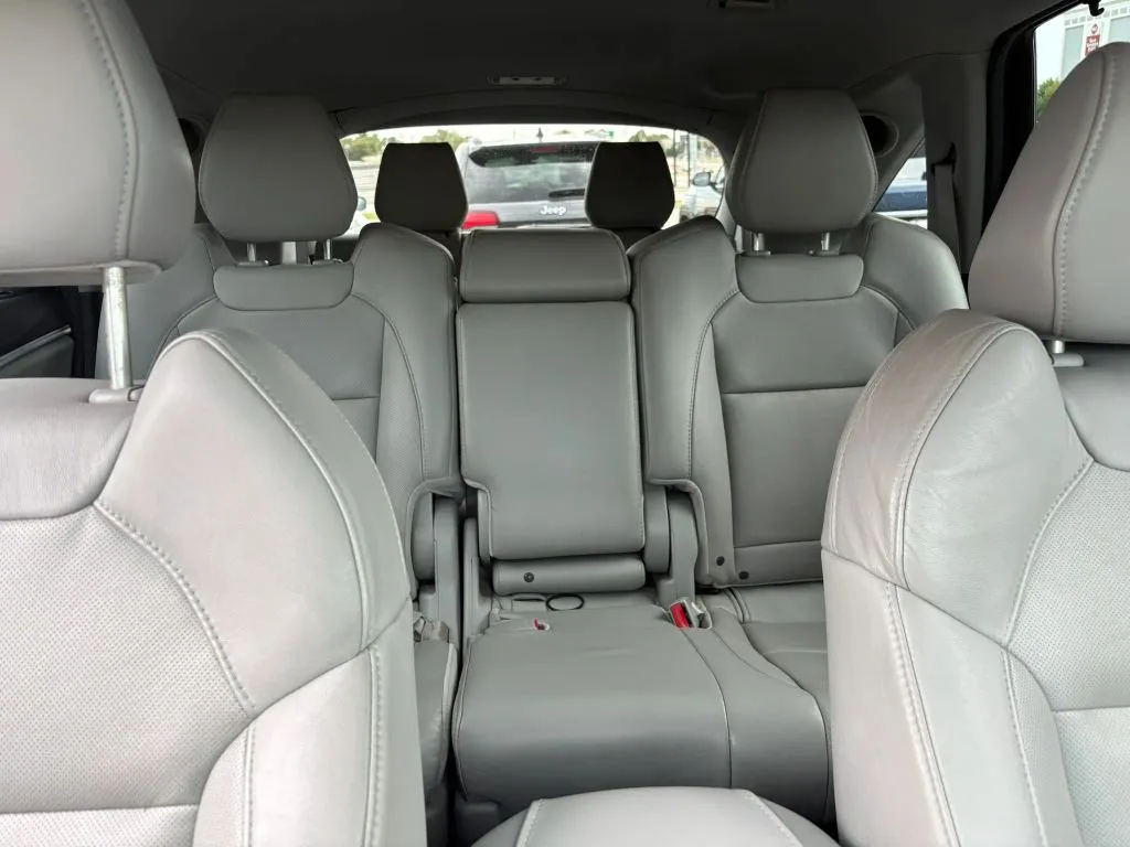 Acura MDX photo 20