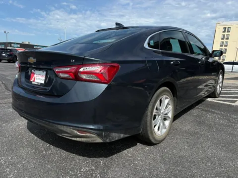 More photos of 2019 Chevrolet Malibu LT Sedan 4D at Gateway Auto Sales, NE
