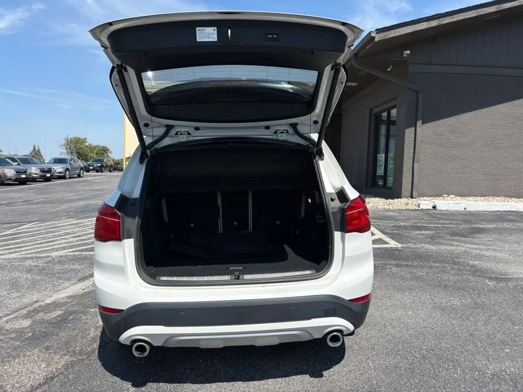 BMW X1 photo 10