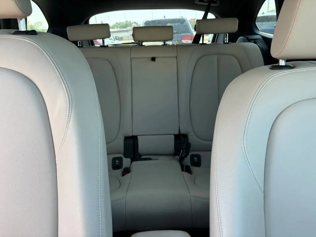 BMW X1 photo 18