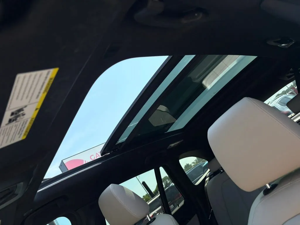 BMW X1 photo 22