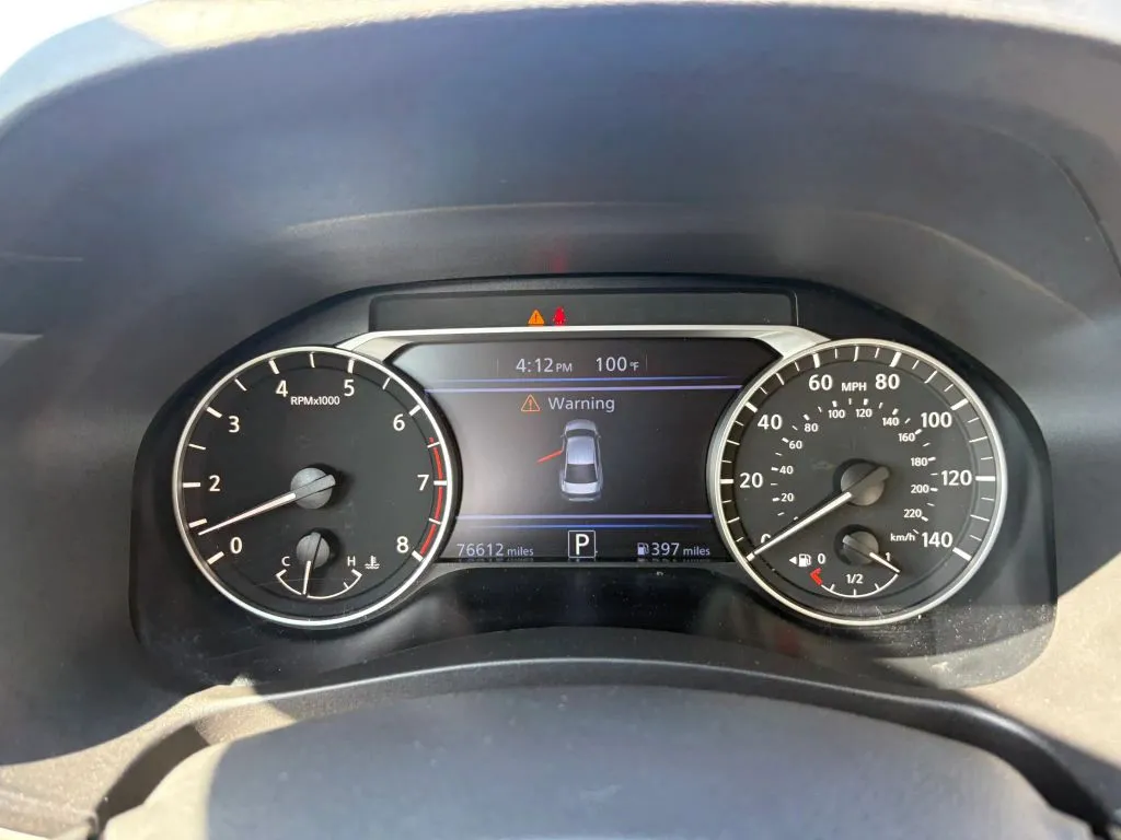 Nissan Altima photo 14