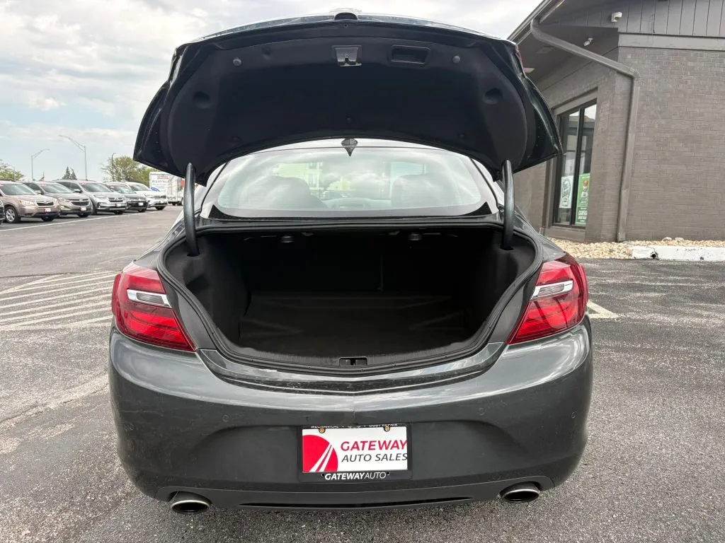 Buick Regal photo 10