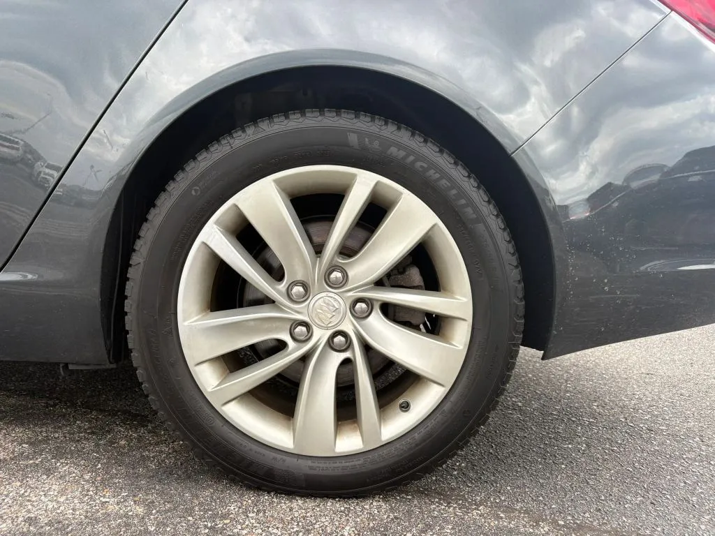 Buick Regal photo 25