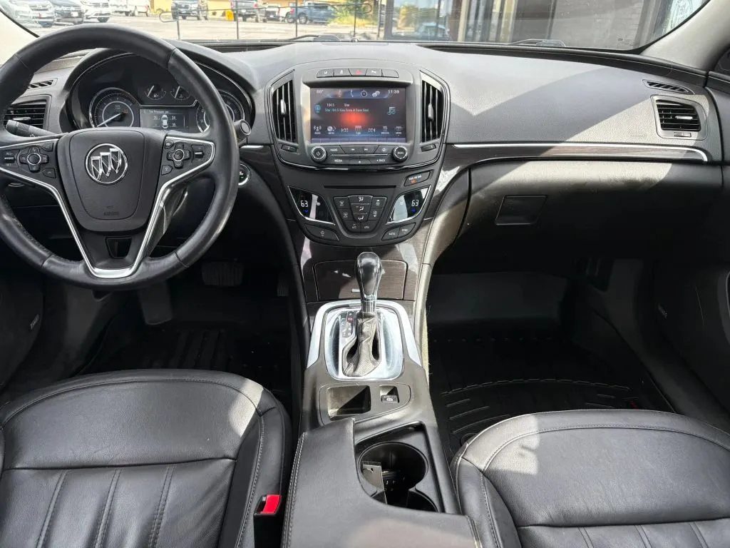 Buick Regal photo 11