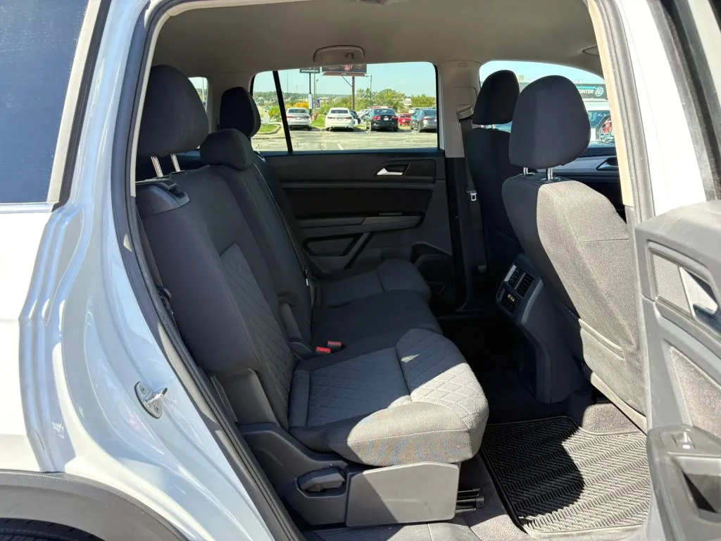 Volkswagen Atlas photo 18
