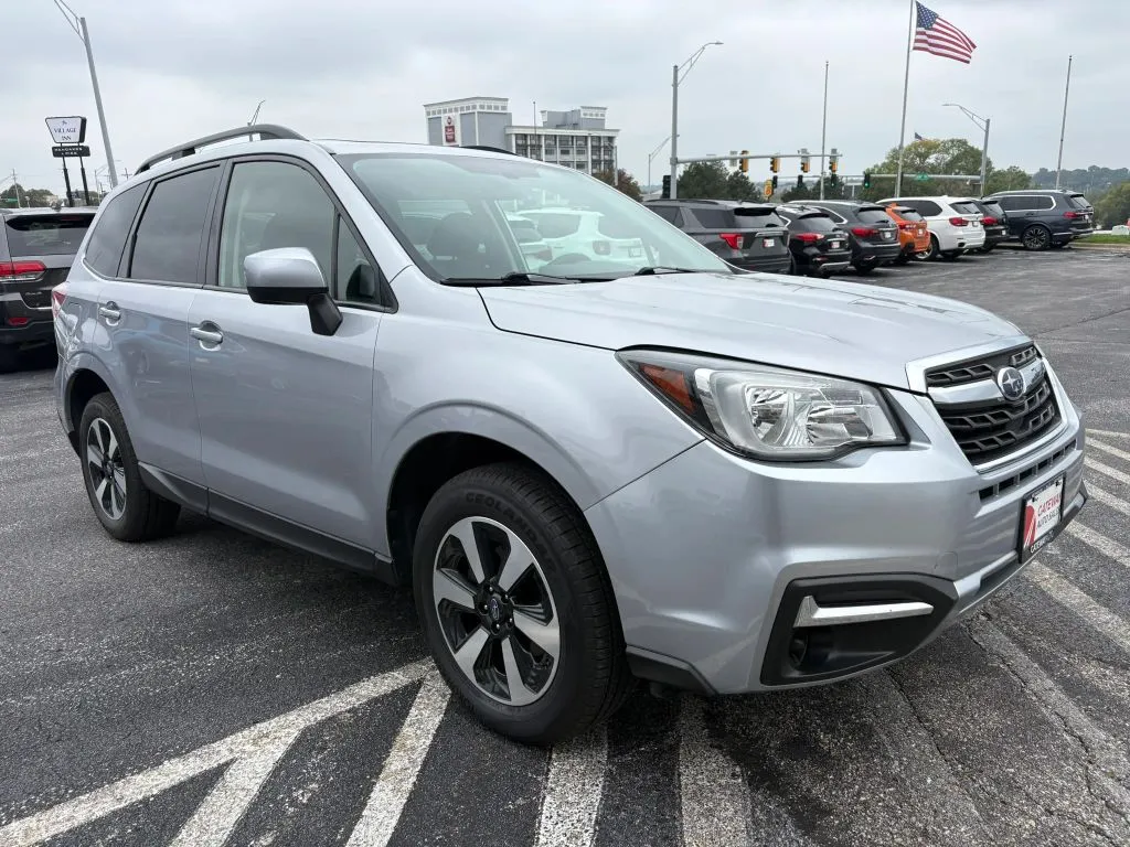 Subaru Forester photo 7