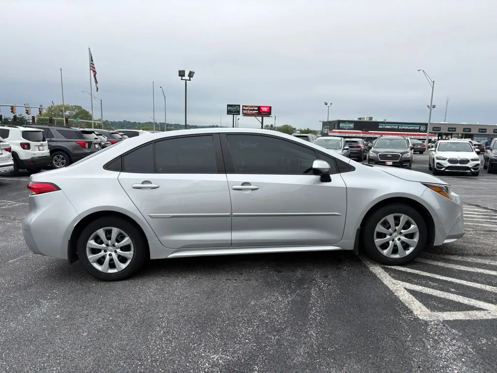 Toyota Corolla photo 6