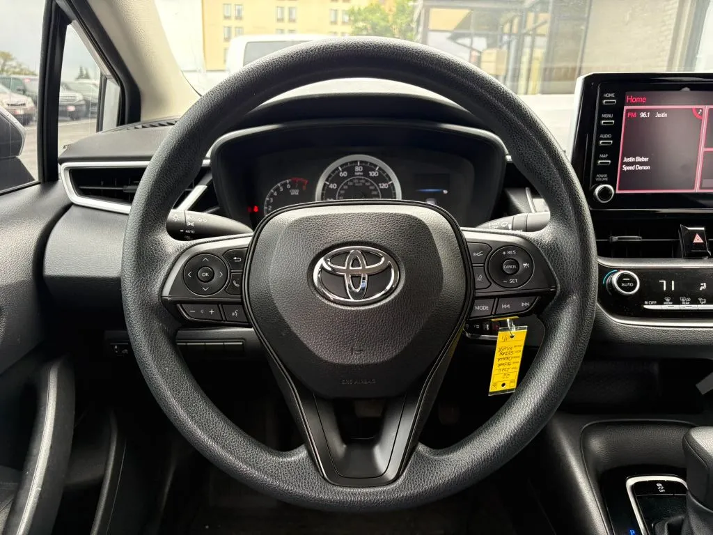 Toyota Corolla photo 13