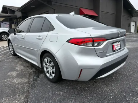 Another view of 2020 Toyota Corolla LE Sedan 4D for sale in Omaha, NE at Gateway Auto Sales