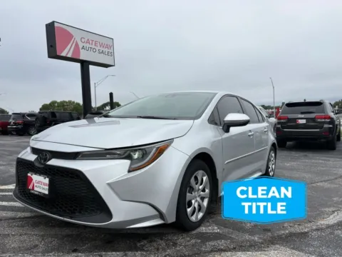 Silver 2020 Toyota Corolla LE Sedan 4D for sale in Omaha, NE