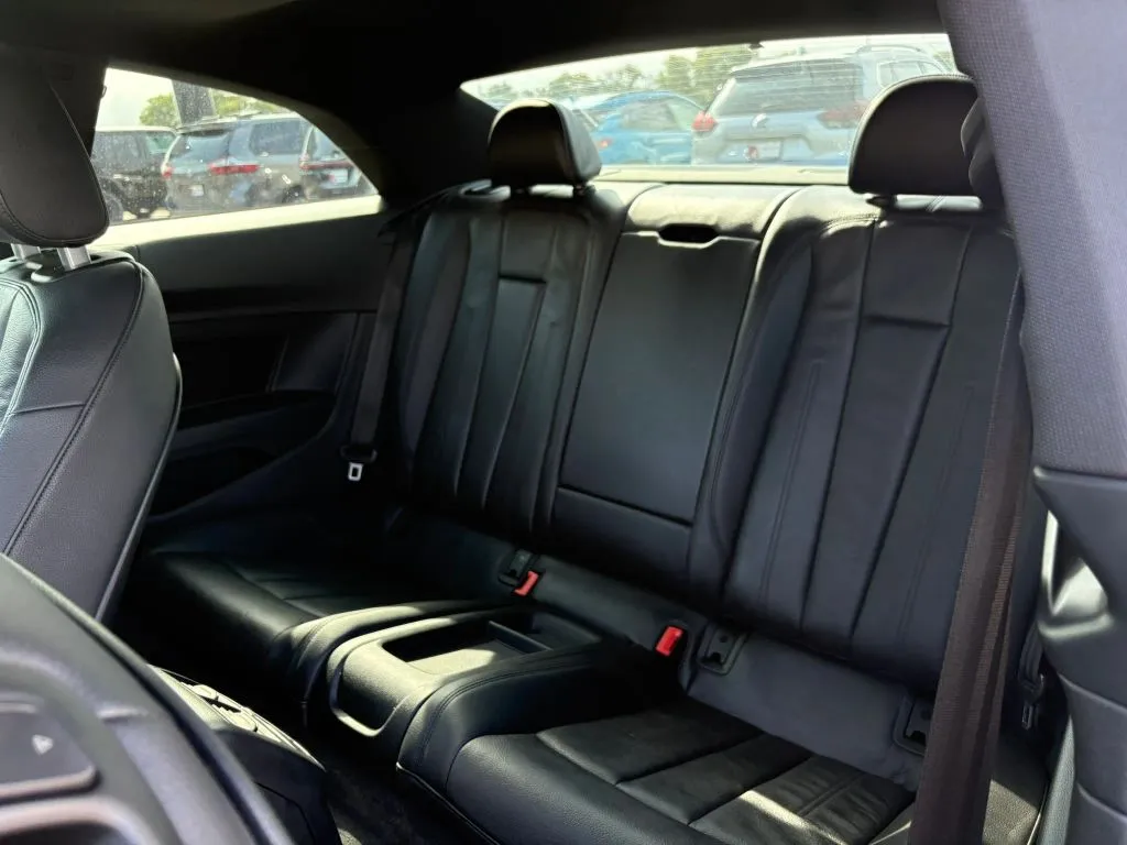 Audi A5 photo 21