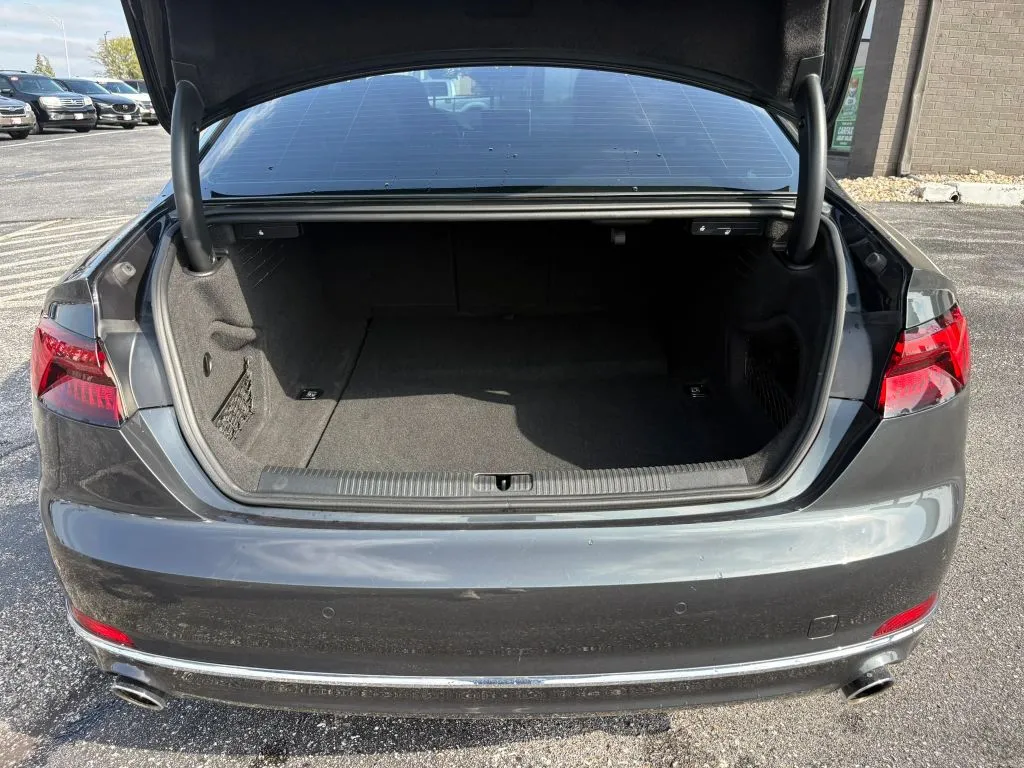 Audi A5 photo 9