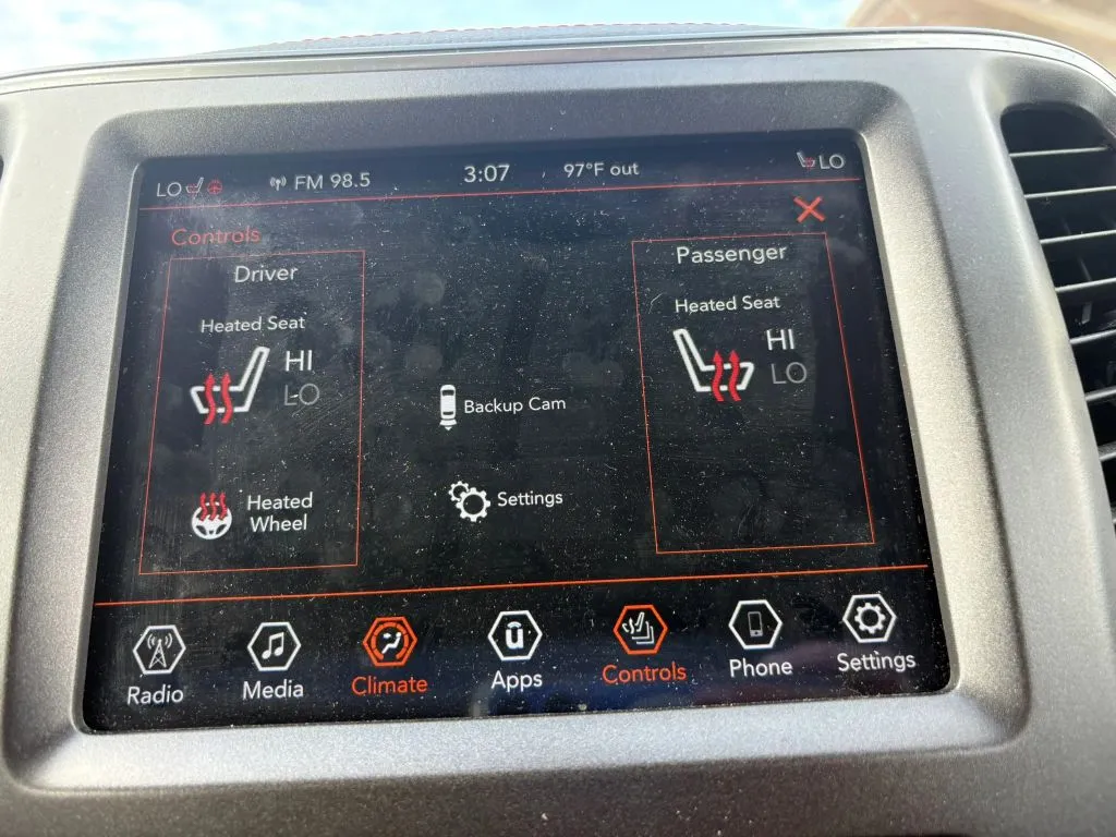 Jeep Cherokee photo 13