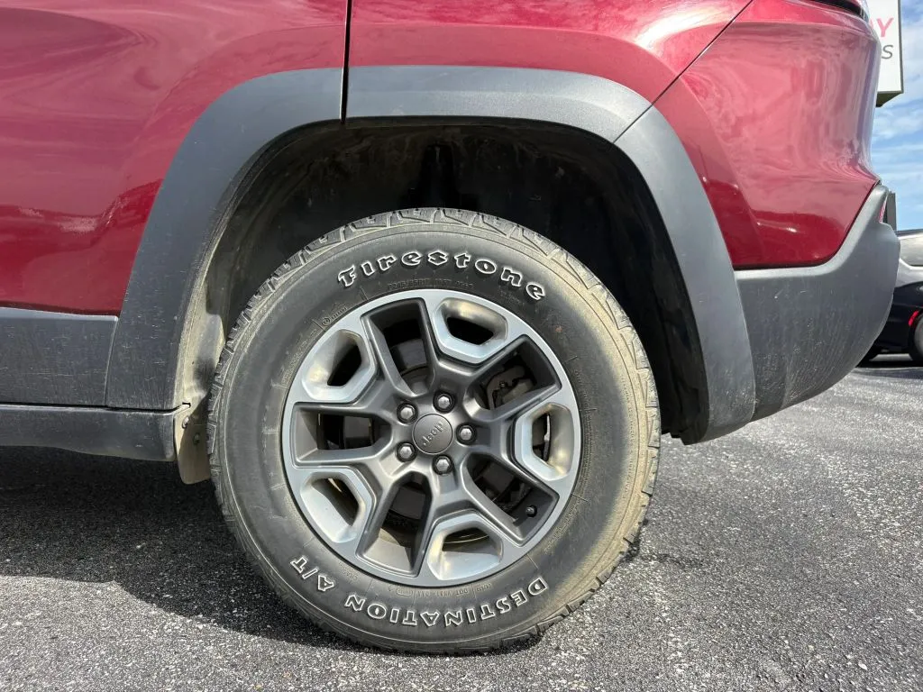 Jeep Cherokee photo 25
