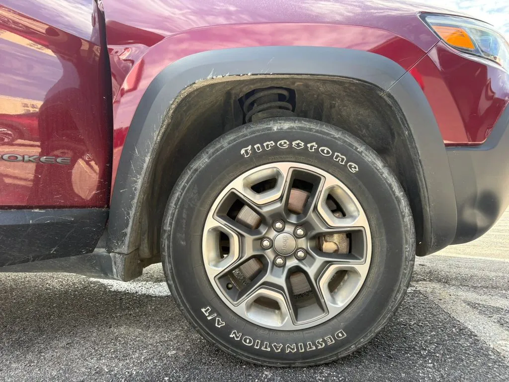 Jeep Cherokee photo 27