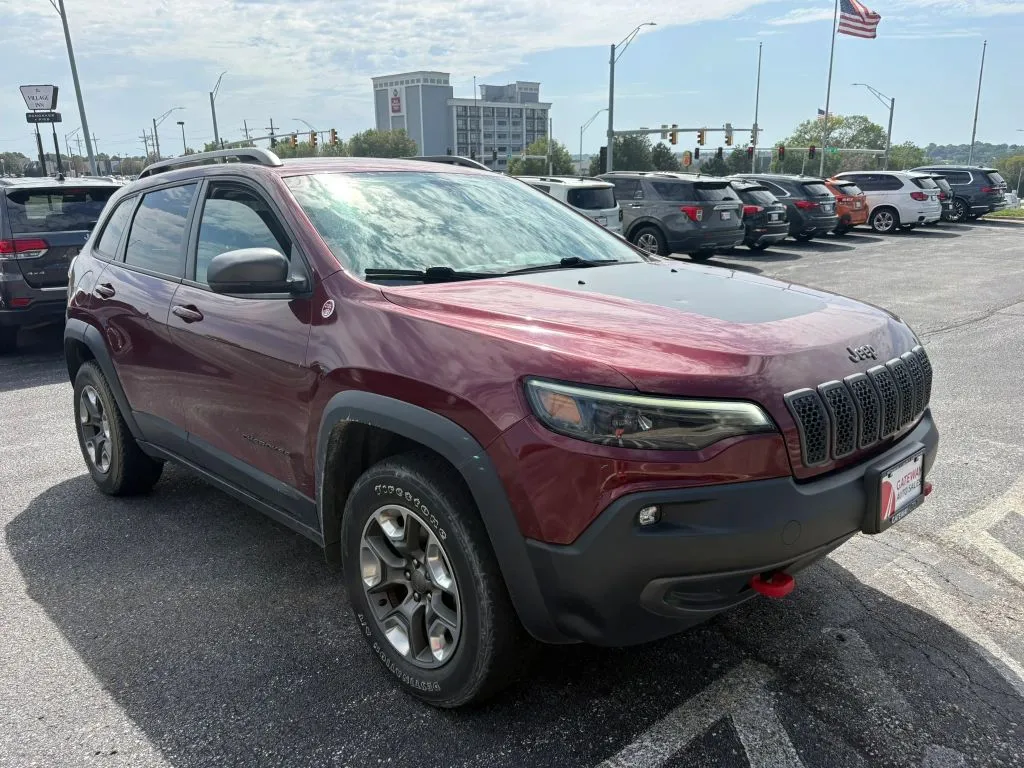 Jeep Cherokee photo 7