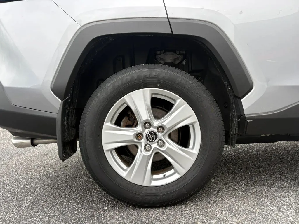 Toyota RAV4 photo 28