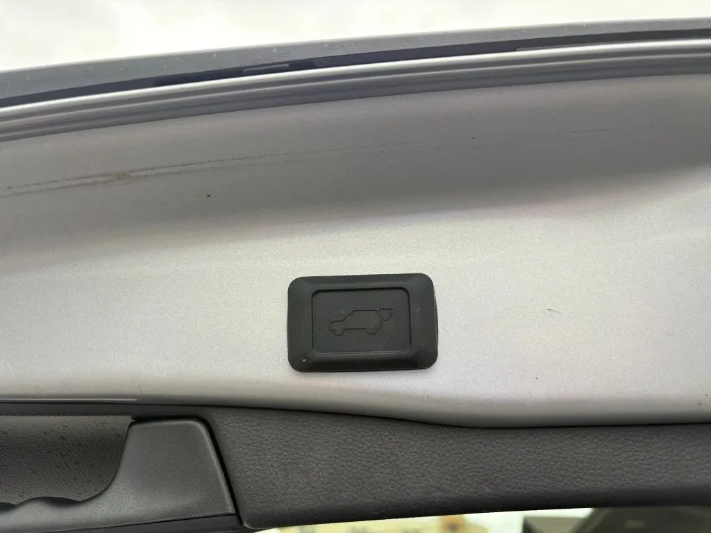 Toyota RAV4 photo 11