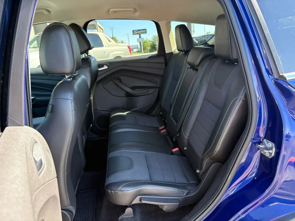 Ford Escape photo 19