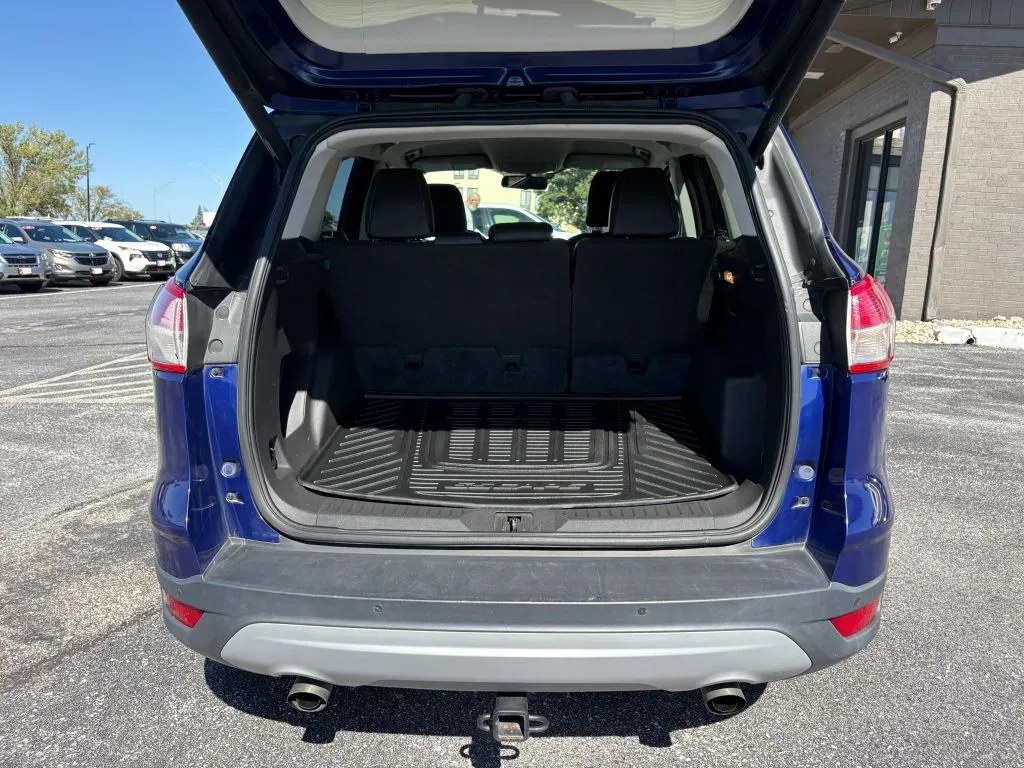 Ford Escape photo 9